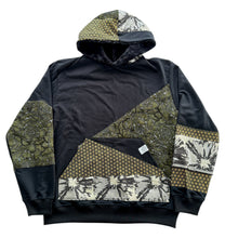 Load image into Gallery viewer, One of a Kind FLORA LORD PATCHWORK PULLOVER (Large)