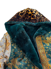 Load image into Gallery viewer, REVERSIBLE MIDNIGHT TEAL AND PASHMINA JACKET (Large)