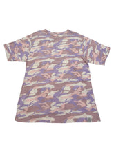 Load image into Gallery viewer, Ubae Camo T shirt (Medium)