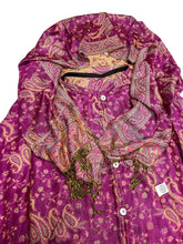 Load image into Gallery viewer, FUCHSIA PAISELY PASHMINA JACKET