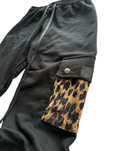Load image into Gallery viewer, BLACK LEOPARD VELVET Stack Pants (Small)