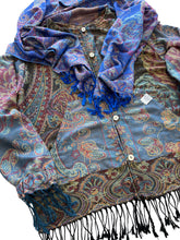Load image into Gallery viewer, BLACK AND BLUE PAISLEY PASHMINA JACKET (XL)