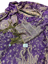 Load image into Gallery viewer, PURPLE PAISLEY PASHMINA JACKET