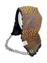 Load image into Gallery viewer, BROWN PENDLETON HOOD w/ CHAIN