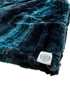 MIDNIGHT TEAL FUR SHORT (S-2XL)