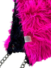 Load image into Gallery viewer, PUNK PANTHER FUR HOOD w/ CHAIN