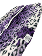 Load image into Gallery viewer, LEOPARD STACK PANTS (WOMENS SIZES)