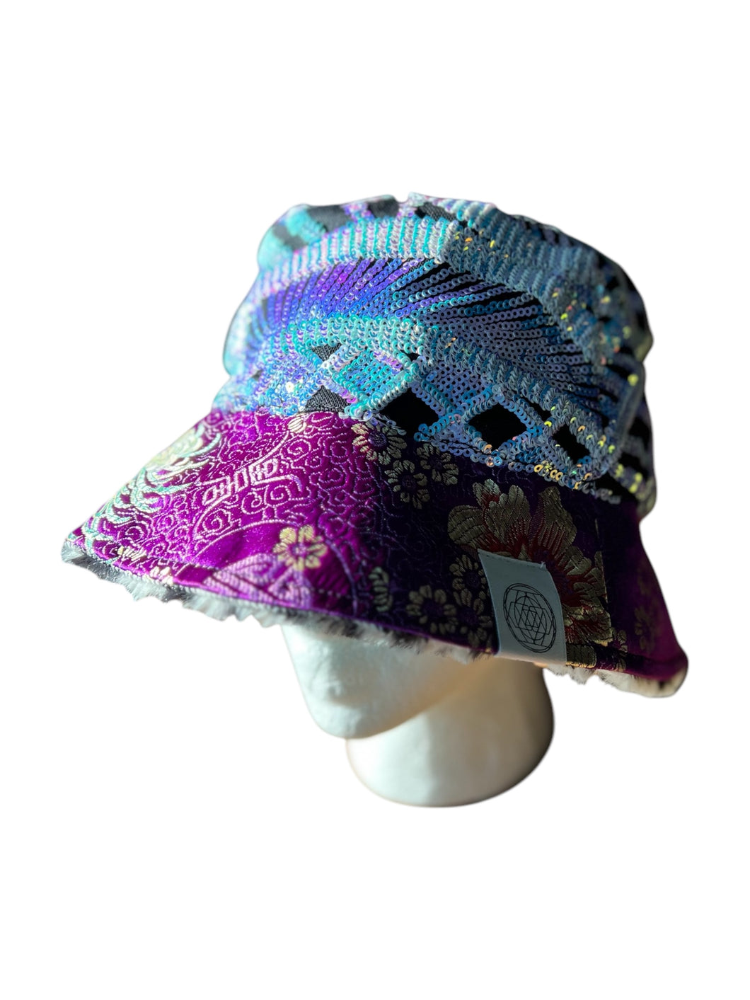 SIREN SEQUIN BUCKET HAT