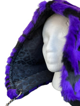 Load image into Gallery viewer, PURPLE TIGER ANDBLACK LEOPARD HOOD WITH METAL CHAIN