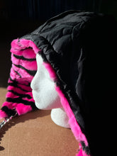 Load image into Gallery viewer, REVERSIBLE PINK TIGER HOOD