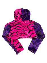 Load image into Gallery viewer, 1 of 1 PINK AND PURPLE TIGER FUR CROP JACKET ( Small )