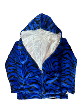 Load image into Gallery viewer, Limited Edition Reversible BLUE TIGER N WHITE VELVET JACKET