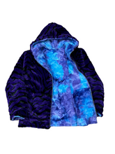 Load image into Gallery viewer, 1 of 1 Reversible PURP TIGER FAUX FUR JACKET ( XL )
