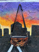 Load image into Gallery viewer, Tiger King Shoulder Bag